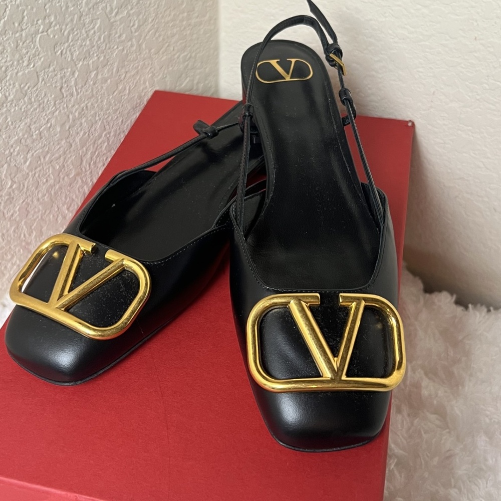 Valentino Patent Leather Slingback Flats Women's Size: 6.5 | IT 36.5